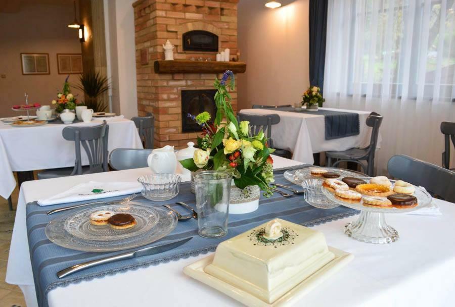 Somhegyi Öreg Hársfák Major Vendégház Bakonybél Extérieur photo