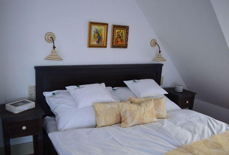 Somhegyi Öreg Hársfák Major Vendégház Bakonybél Extérieur photo